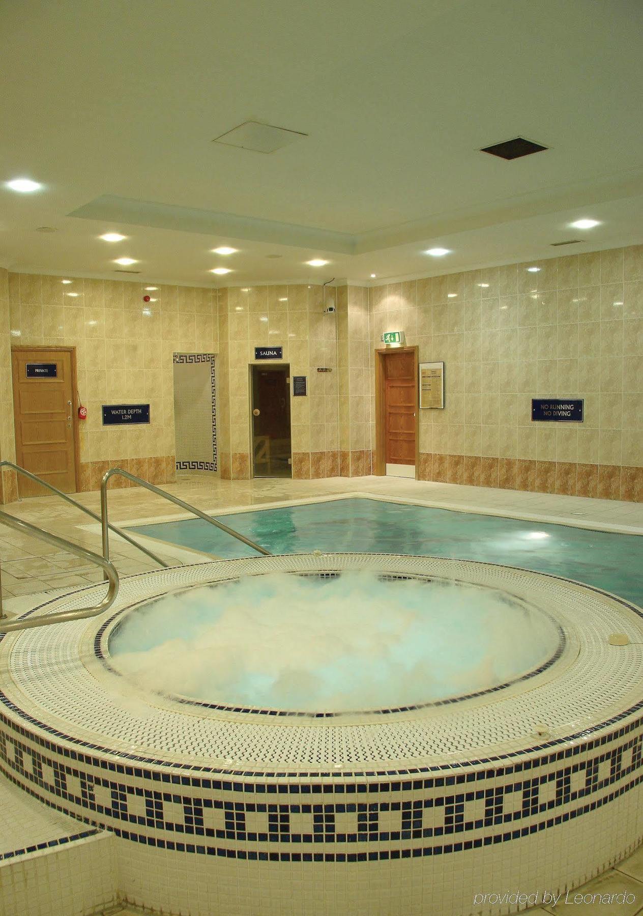 Menzies Strathmore Luton لوتون المظهر الخارجي الصورة